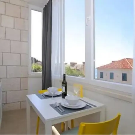 Miriam, Sea View Apartamento *